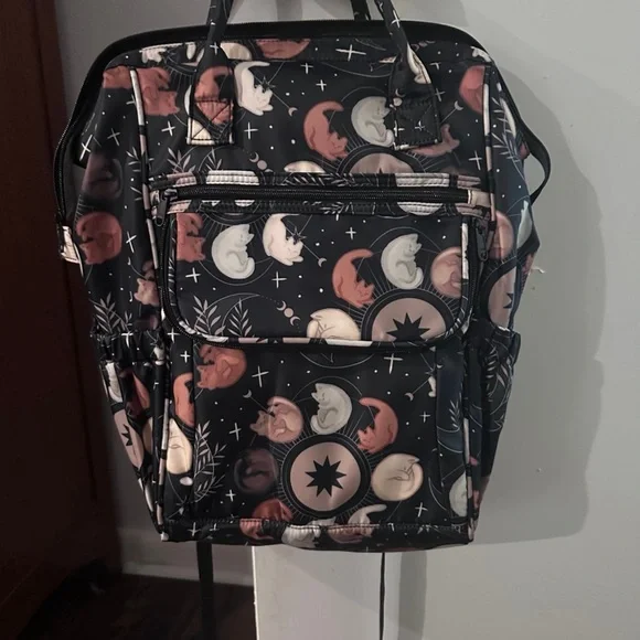 The Twisted Lily Diaper Backpack - Picture 1 of 3